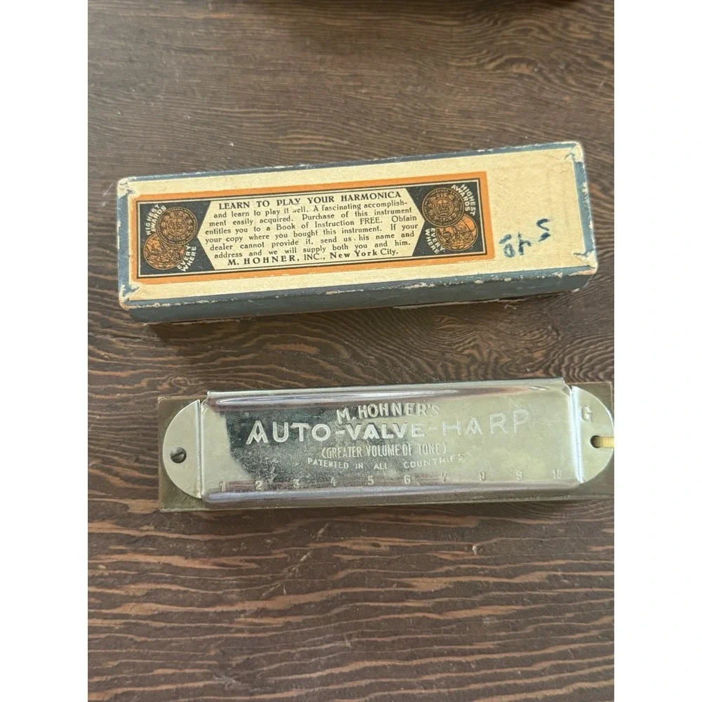 Vintage M. Hohner Auto Valve Harp Harmonica Key of A Silver Metal Original Box